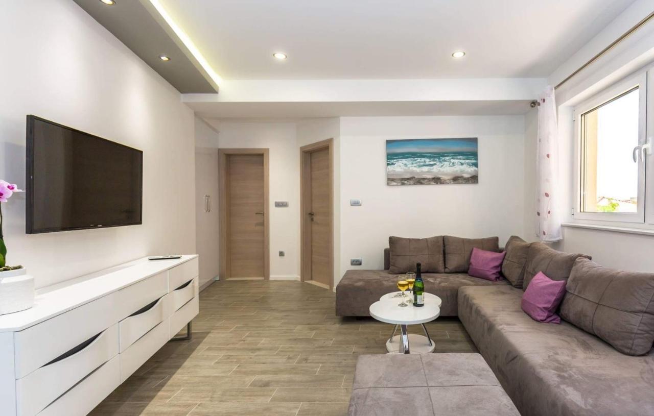 Apartman Dva Makarská Exteriér fotografie