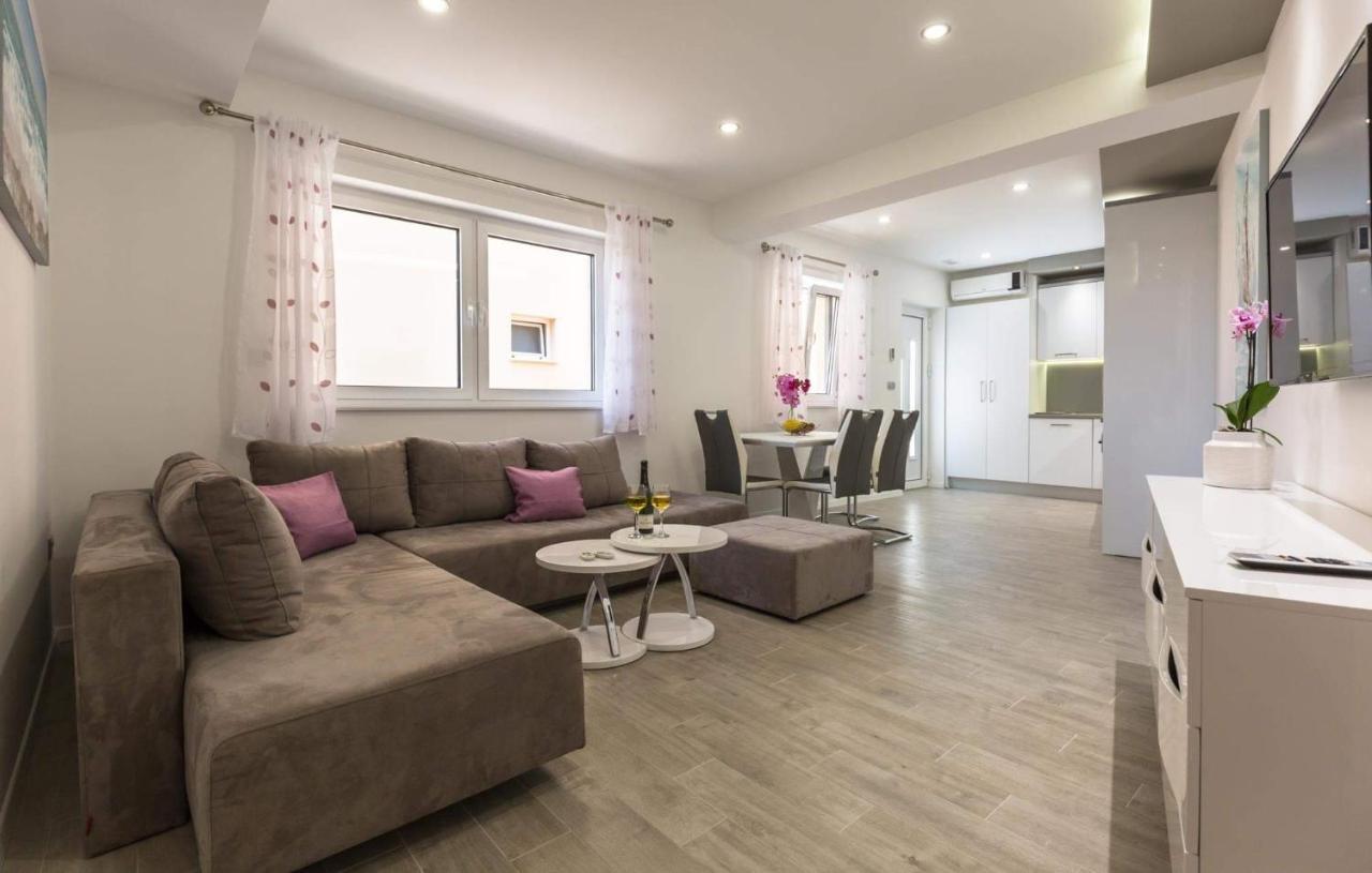 Apartman Dva Makarská Exteriér fotografie
